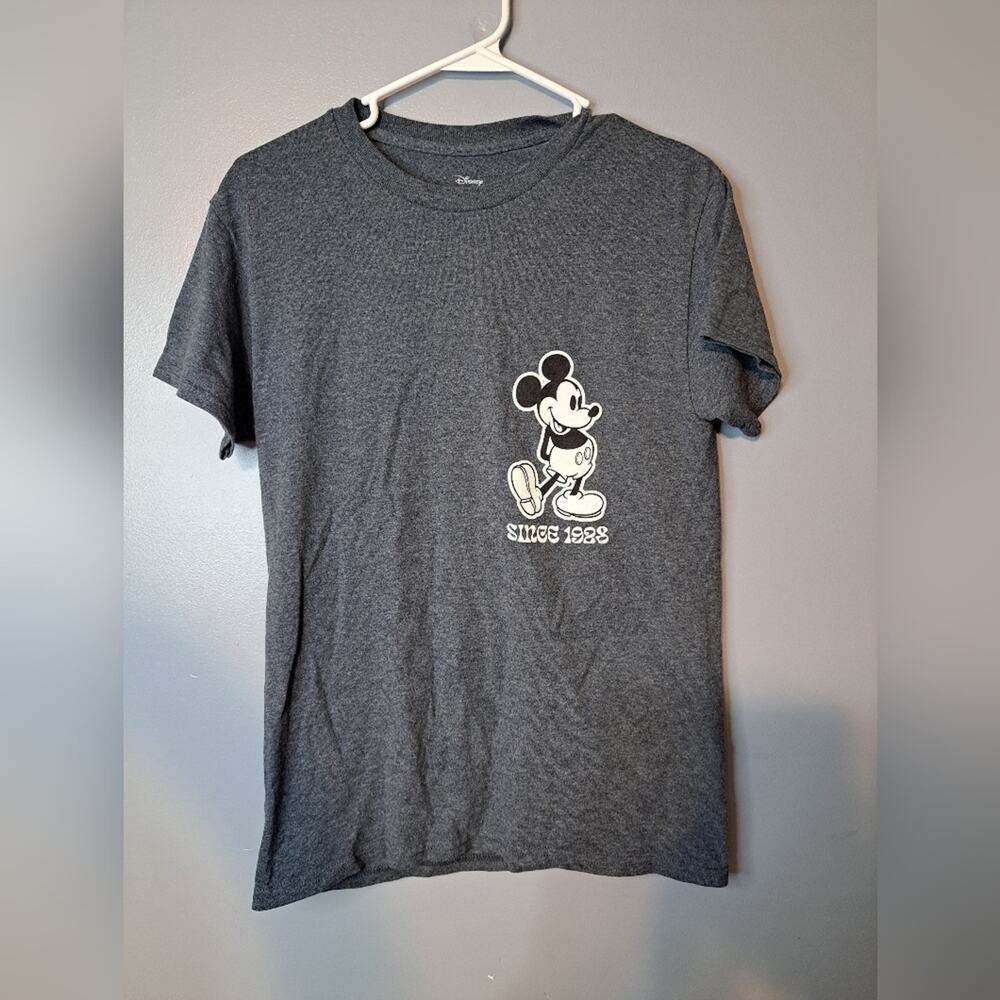 Disney Mickey mouse. Size small